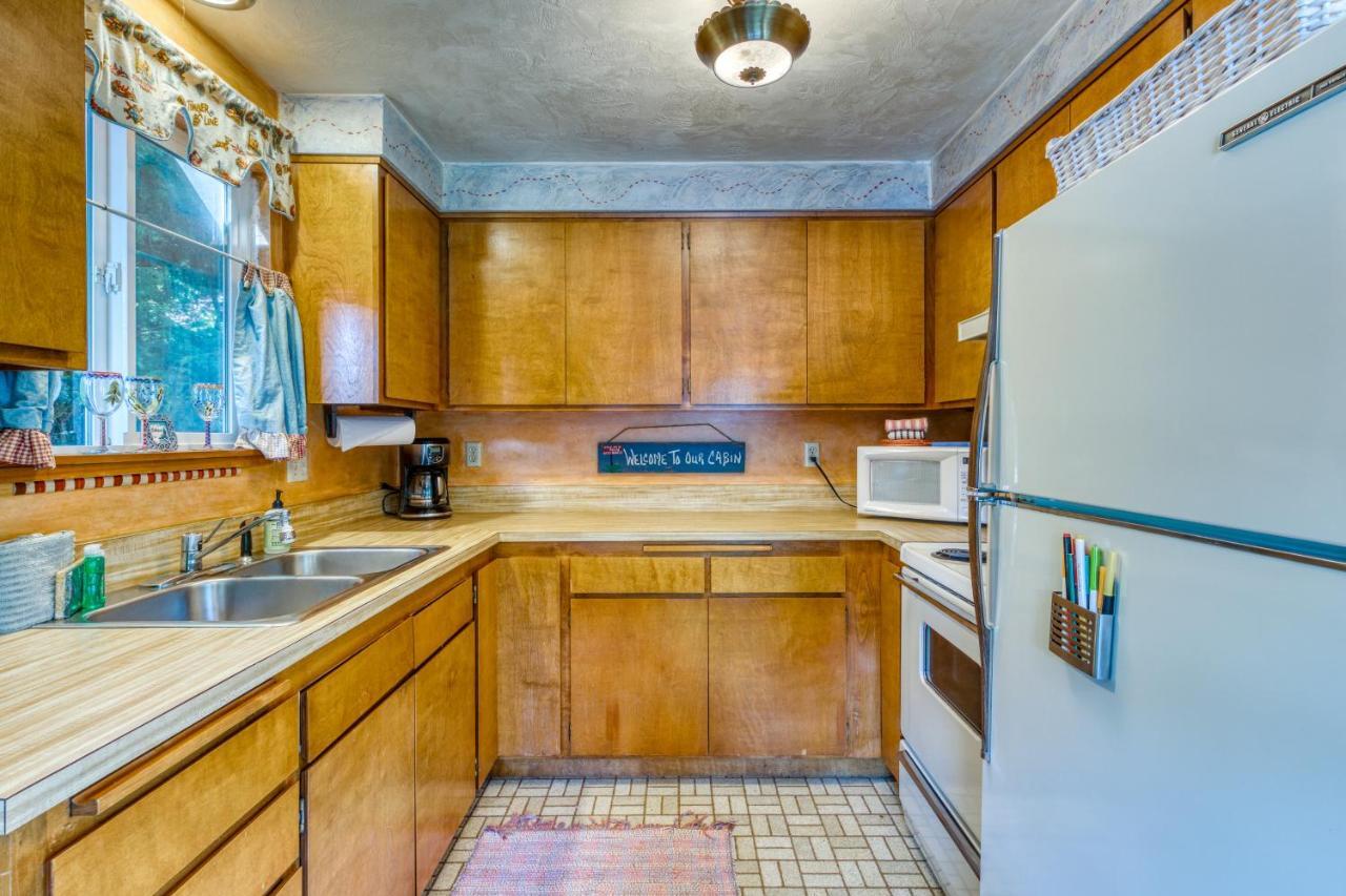 Rustic Retreat On Mercer Lake フローレンス エクステリア 写真