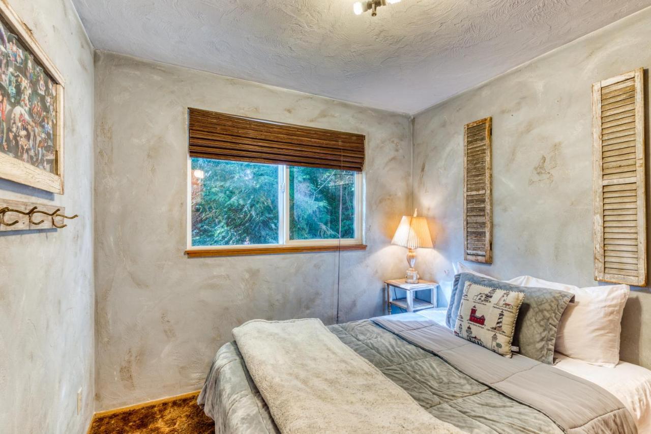 Rustic Retreat On Mercer Lake フローレンス エクステリア 写真